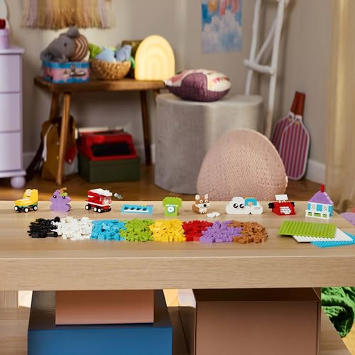 LEGO Classic Creative Build-and-Play Box - 750-Piece Building Set for Kids 5+ 11