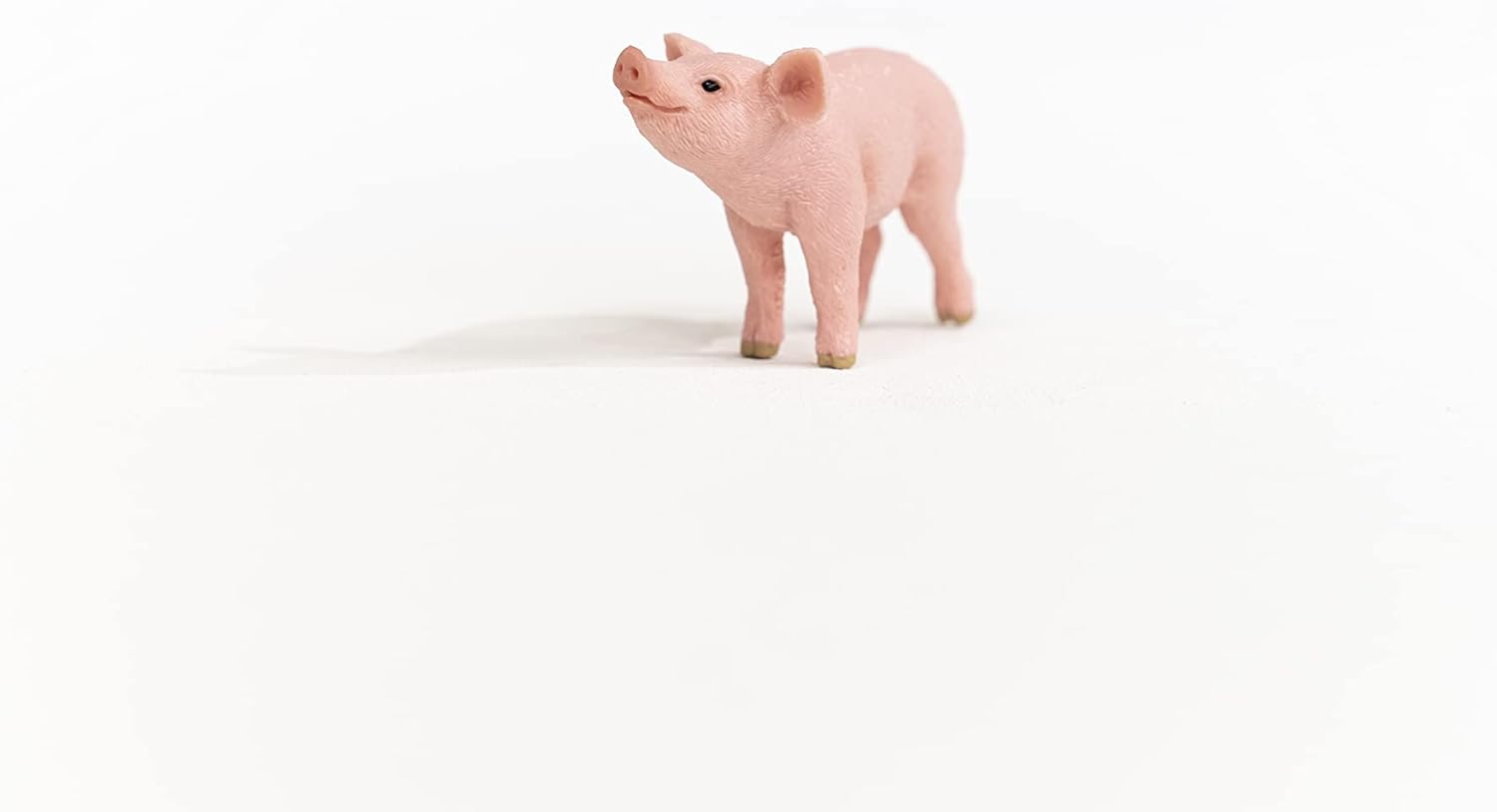 Schleich 13934 Piglet Figurine - Farm World Animal Toy for Ages 3 and Up