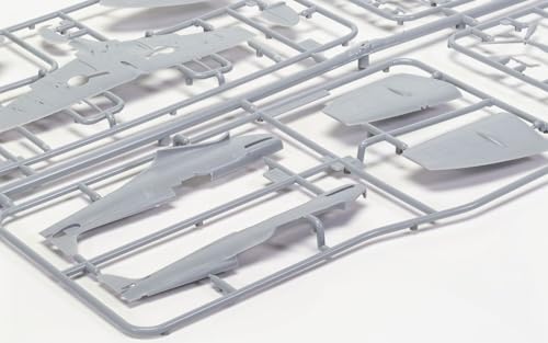 Airfix Supermarine Spitfire Mk.Vc & Bf109F-4 Dogfight Model Kit Set - 1:72 Scale 7