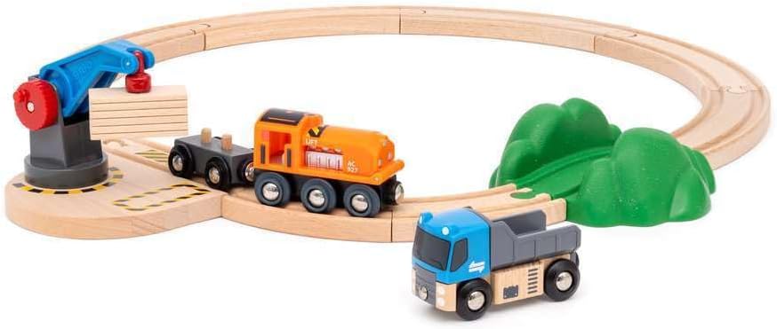 BRIO World Lift & Load Starter Set - Wooden Railway Train Playset for Ages 3+ 3