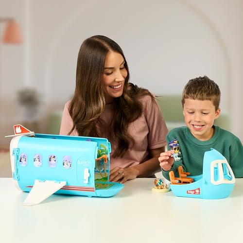 Bluey 3-in-1 Transforming Plane Playset - Transforms to Resort & Boat | 15 Pieces 3