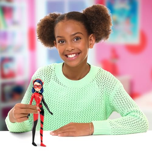 Miraculous Ladybug Magic Heroez Reveal Colour Change Doll - Bandai, 4+ Years 15