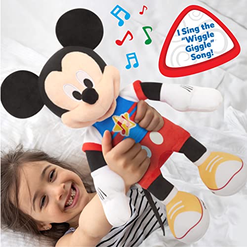 Mickey Mouse Singing Fun Plush - Interactive Light-Up Musical Toy for Kids 3+ 2
