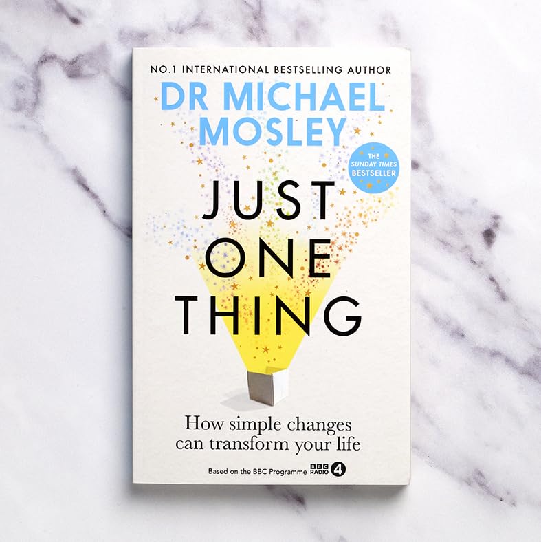 Short Books Just One Thing: How simple changes can transform your life | Paperback 2