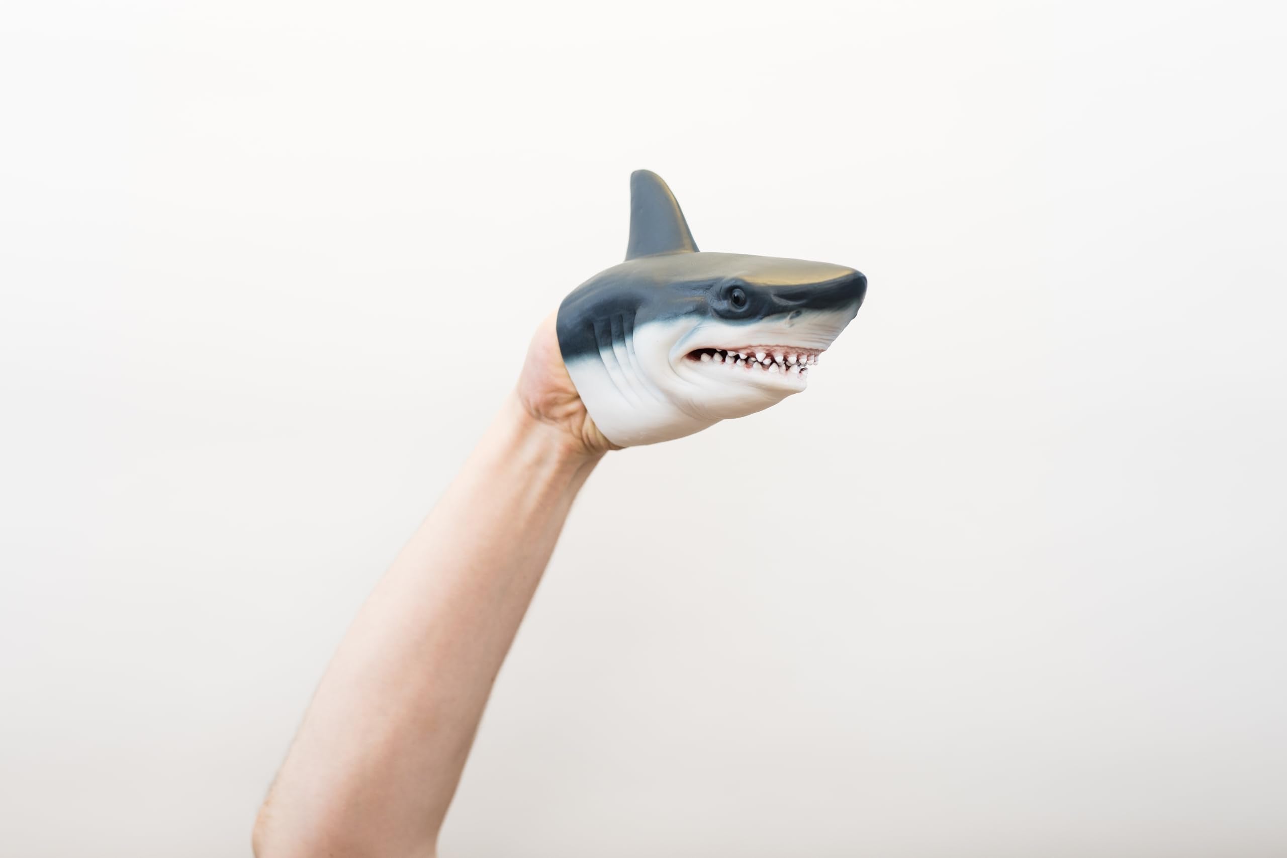 Wild Thingz Shark Hand Puppet - Miniature Size | Safe Rubber Material | Ages 3+