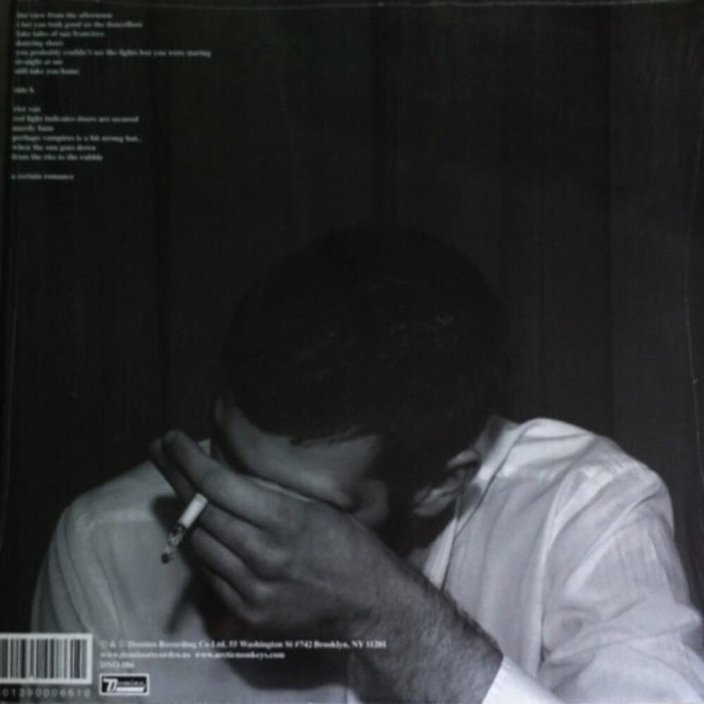 Arctic Monkeys - Whatever People Say I Am, That's What I'm Not [VINYL] 6