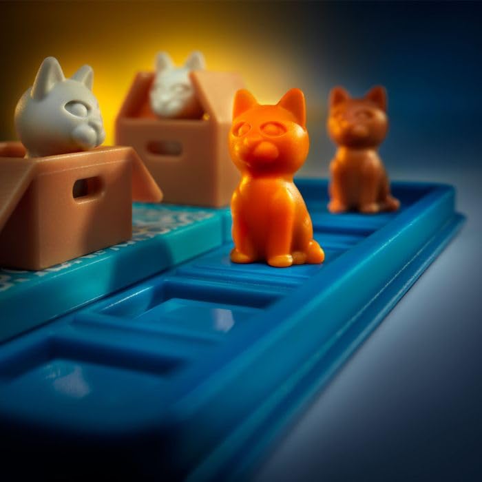 SmartGames Cats & Boxes Puzzle Game with 60 Challenges for 7+ Years