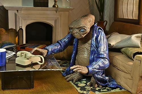 NECA Ultimate E.T. The Extra-Terrestrial - Telepathic E.T. Action Figure (55078)