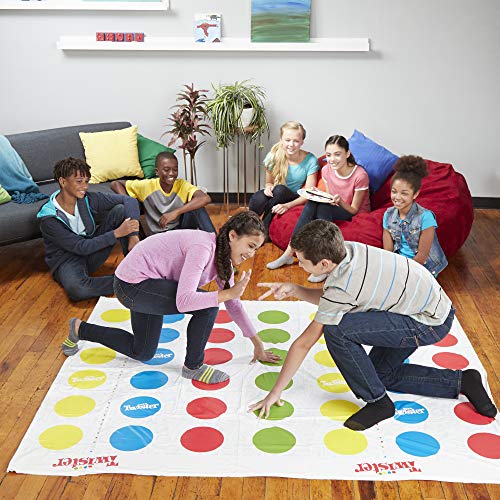 Hasbro Gaming Twister Ultimate - Bigger Mat, More Spots, Family Party Game for Kids Ages 6+ 15