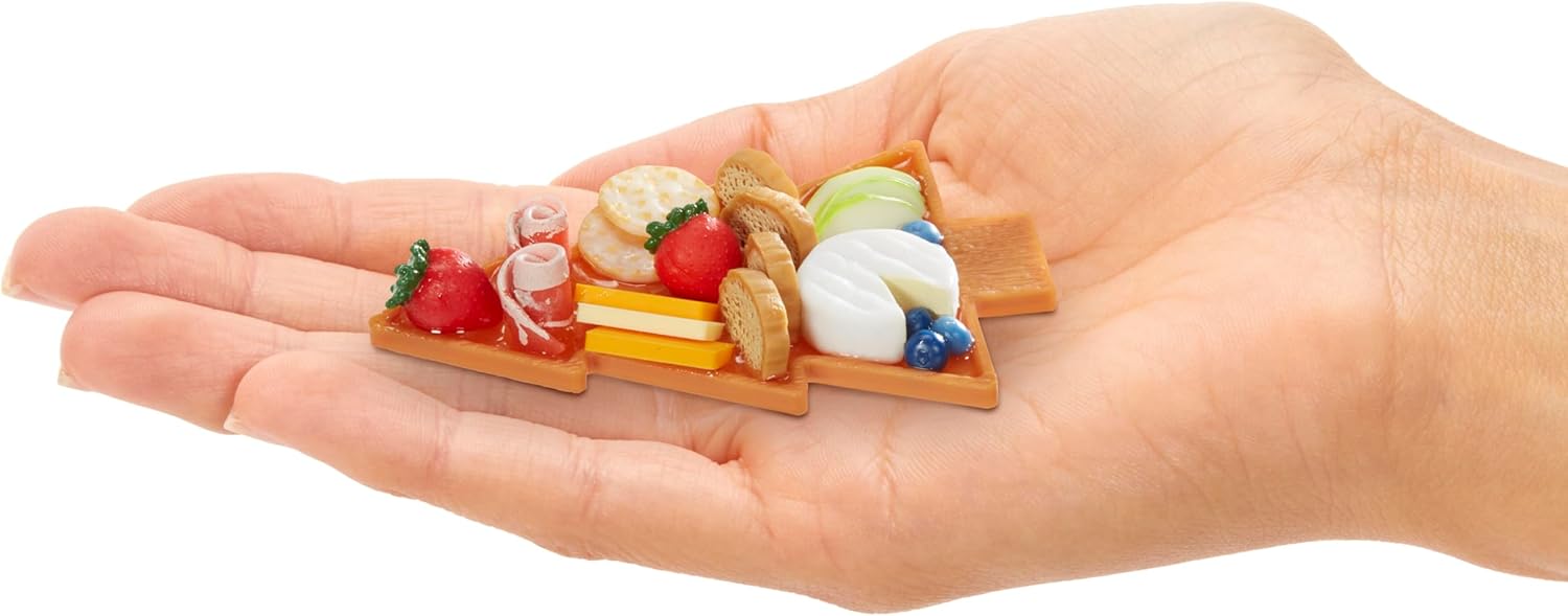 MGA Miniverse Make It Mini Holiday Series - National Lampoon’s Christmas Vacation