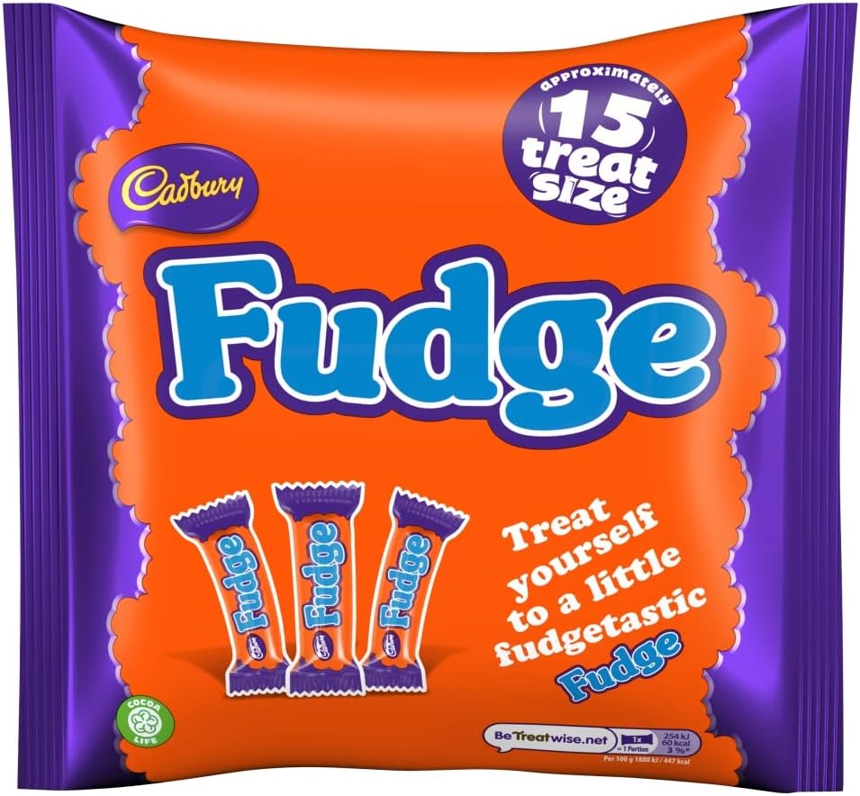 Cadbury Fudge Treatsize Chocolate 15 Bar Multipack - 202g Individually Wrapped Dairy Milk & Creamy Fudge Bars