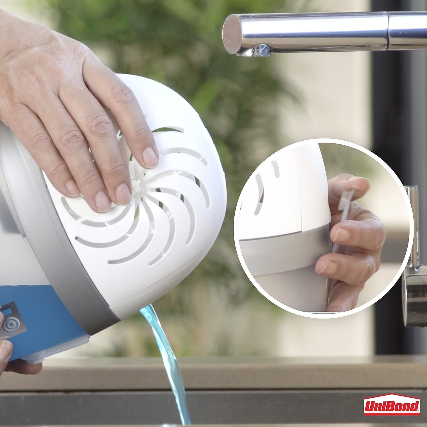 Unibond AERO 360° Wildflower Meadow Refill Tabs - 4x450g Moisture & Odour Absorber for Home 3