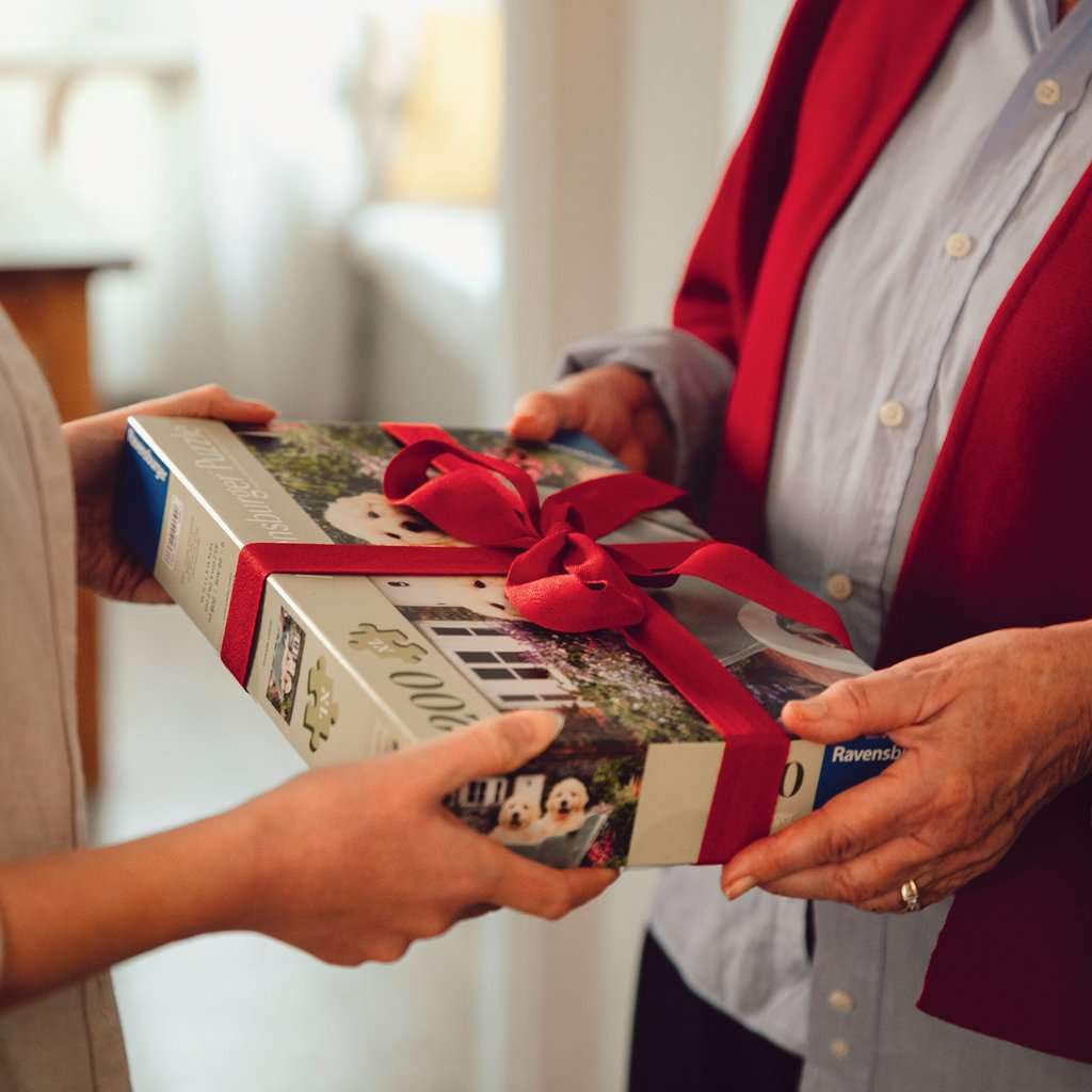 Ravensburger Cats on Shelf 200-Piece Jigsaw Puzzle for Adults & Kids 9+