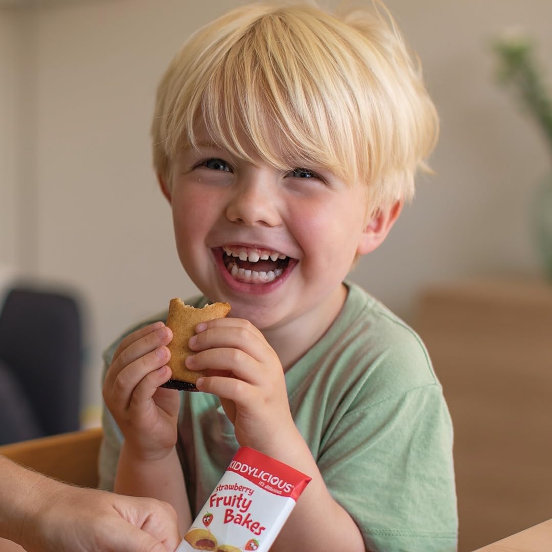 Kiddylicious - Strawberry Fruity Bakes Wholewheat Snack Bars for Toddlers