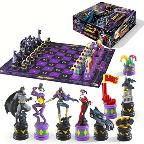 The Noble Collection Batman Vinyl Chess Set NN4680 1