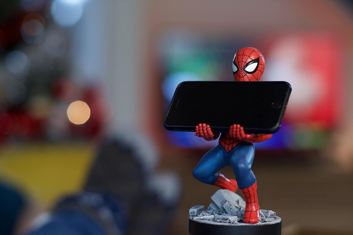 Spider-Man Classic Cable Guy - Controller & Phone Holder with 2-in-1 Charging Cable 8