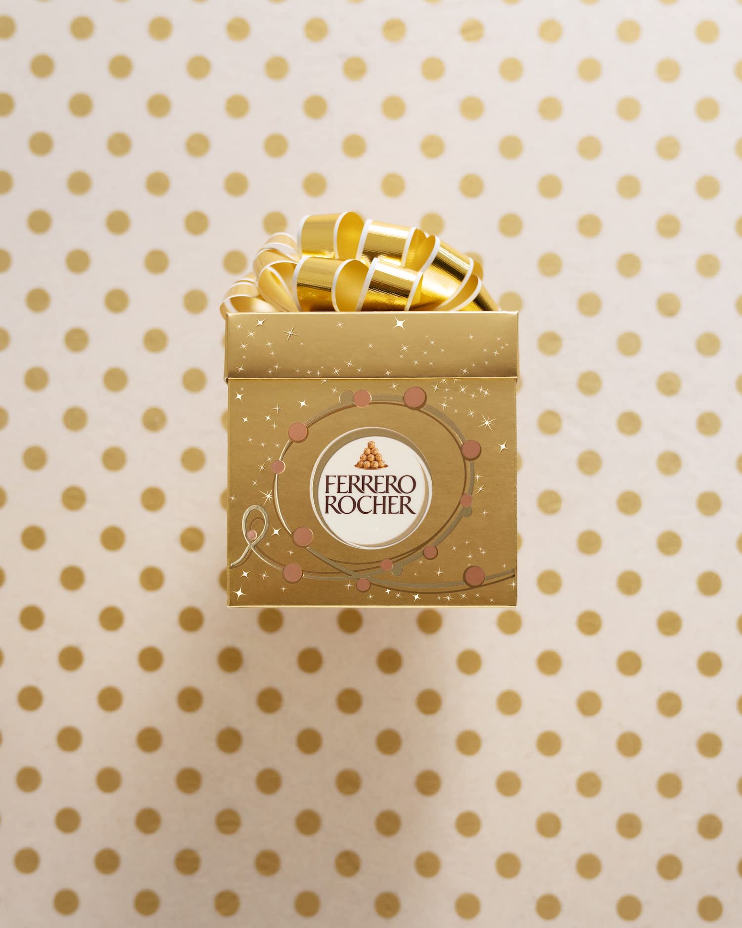 Ferrero Rocher Pralines Chocolate Gift Box - 225g Festive Hazelnut Treat 3