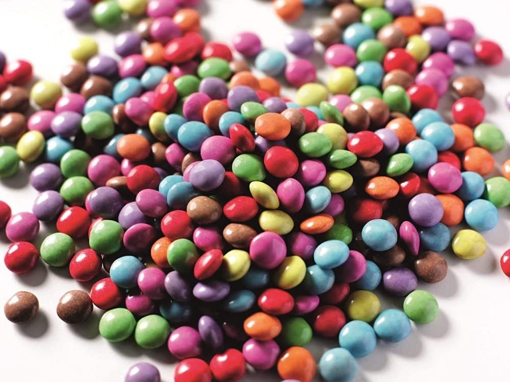 Nestlé SMARTIES Mini Mix-In 500g - Chocolate Baking Mix-In with Colourful Sugar Shells 3