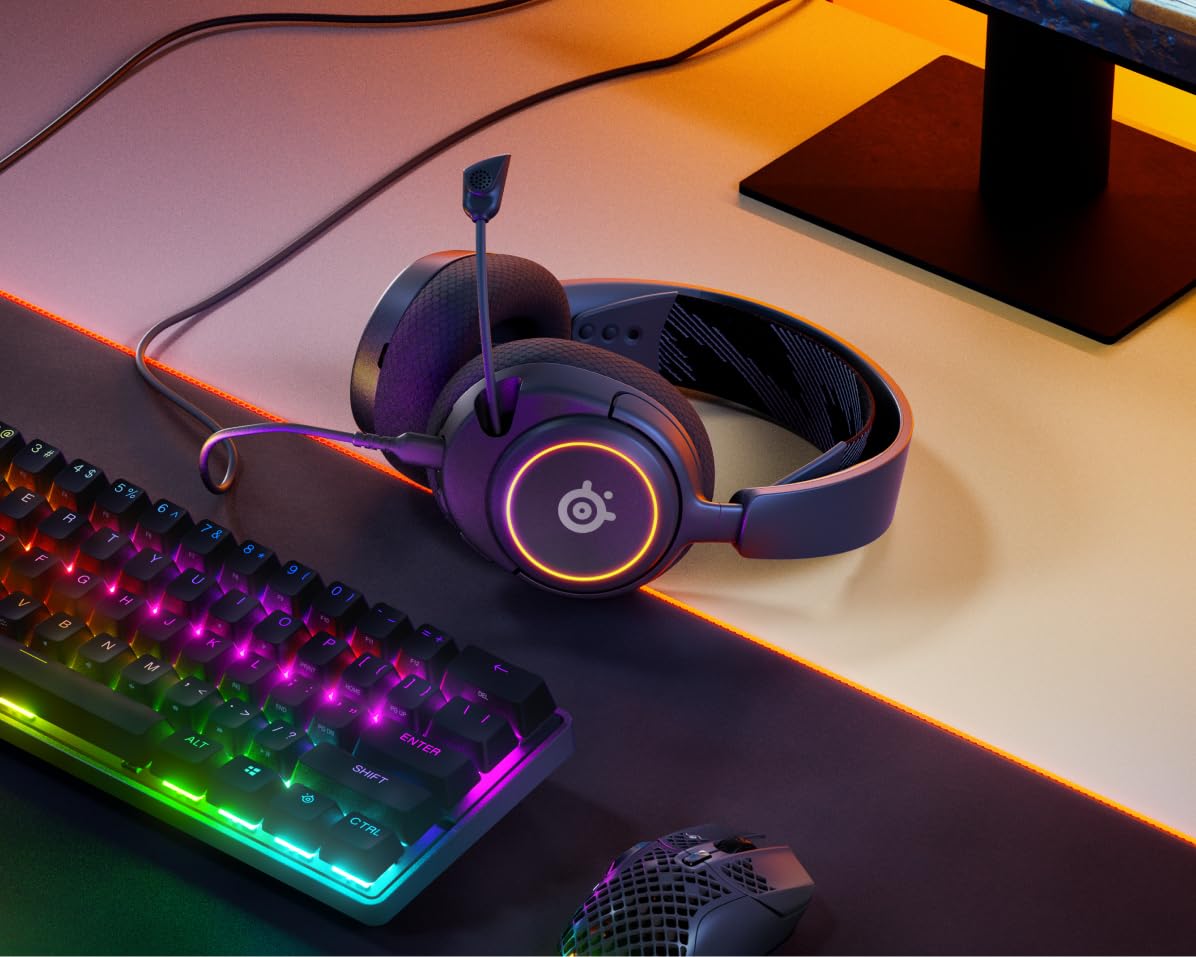 SteelSeries Arctis Nova 3 - USB-C Gaming Headset for PC, PS4, PS5 & Switch - RGB Lights - Hi-Fi Drivers - 360° Spatial Audio - AirWeave Memory Foam Earcups - Super Lightweight - ClearCast Gen 2 Mic 2