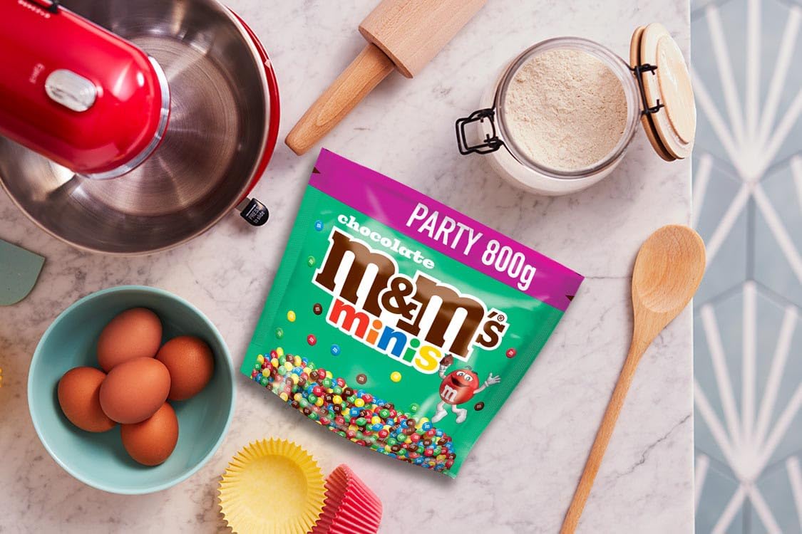 M&M'S Minis Milk Chocolate Bulk Bag, 800g Party Snack for Sharing, Gift, and Treats 3