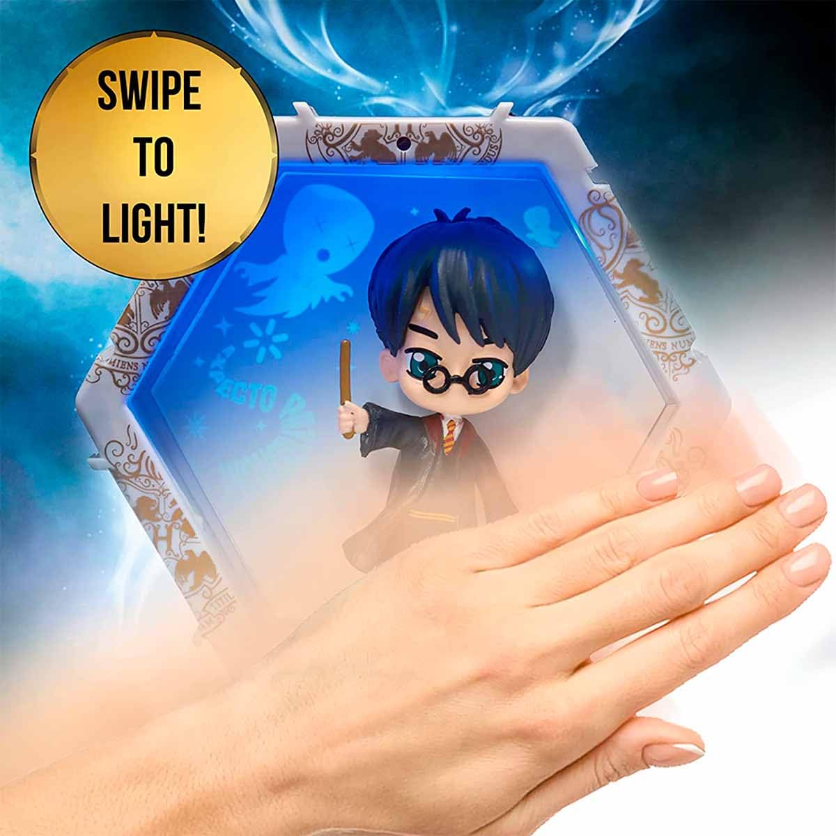 WOW! PODS Harry Potter Wizarding World Series 2 - Harry Potter Light-Up Bobble-Head Figure