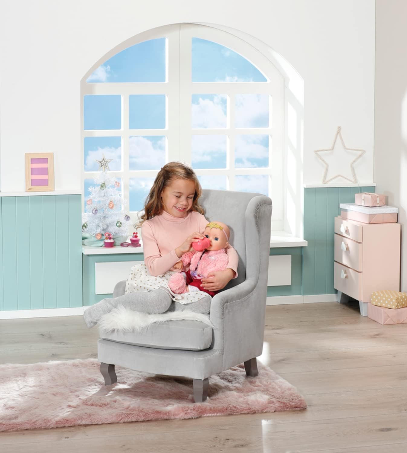 Baby Annabell Christmas Advent Calendar 709634 - 24 Holiday Clothing & Accessories for Dolls 7