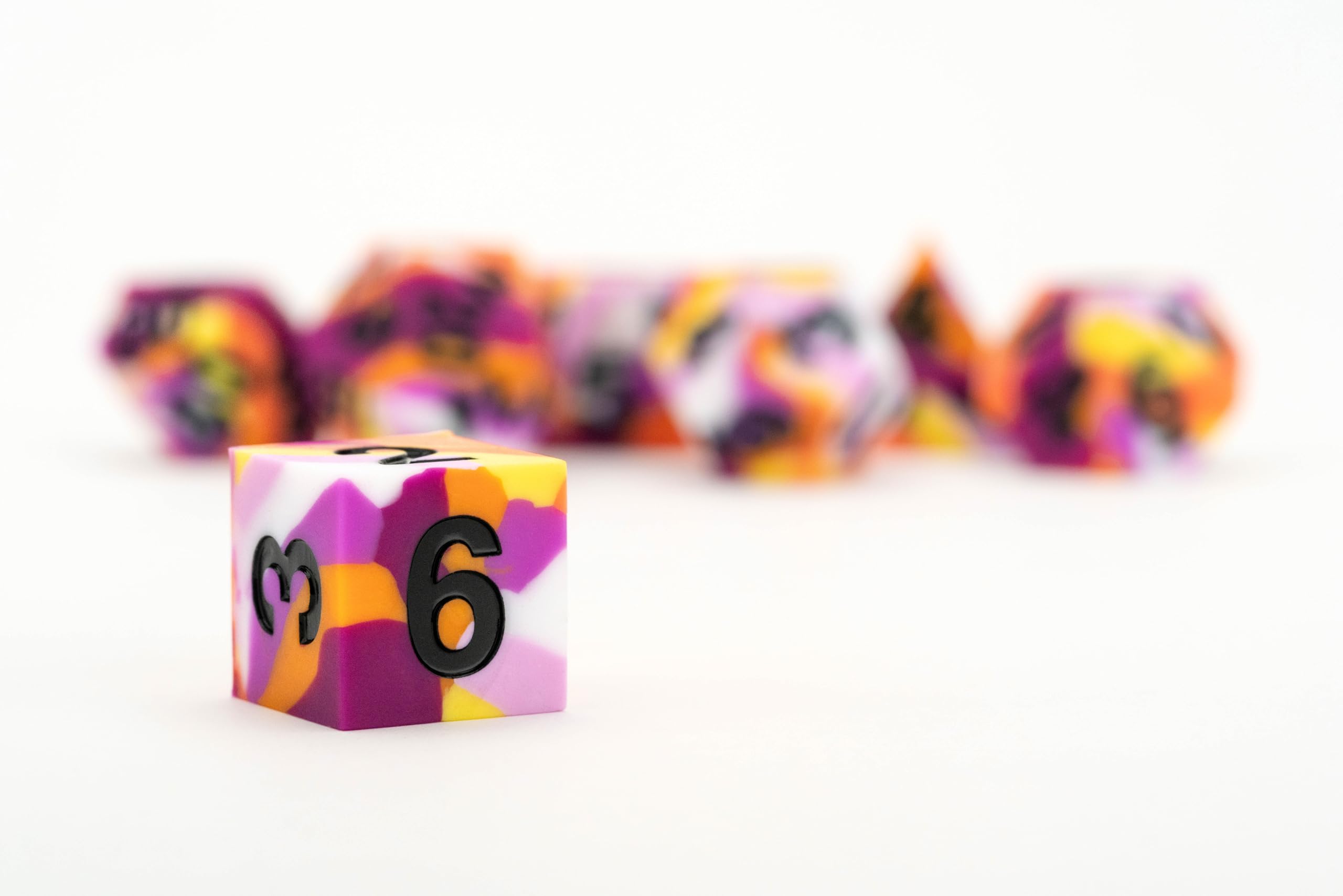 Metallic Dice Games FanRoll 16mm Pride Sharp Edge Silicone Rubber Polyhedral Dice Set 6