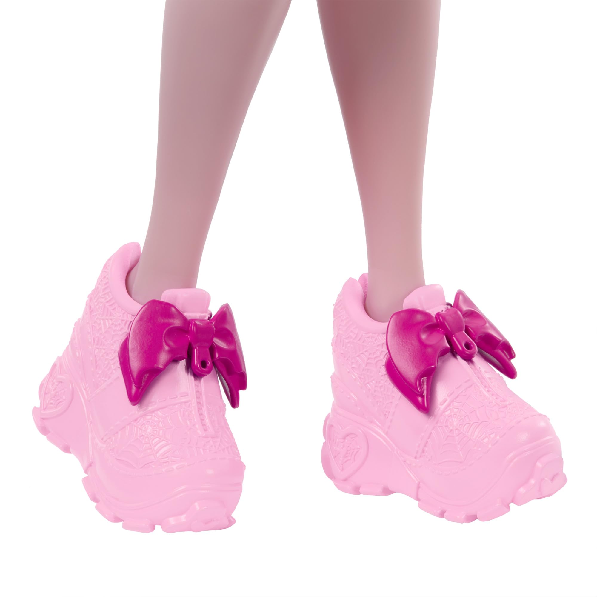 Monster High Draculaura Fearbook Doll - Movie Club Playset with Varsity Jacket & Accessories