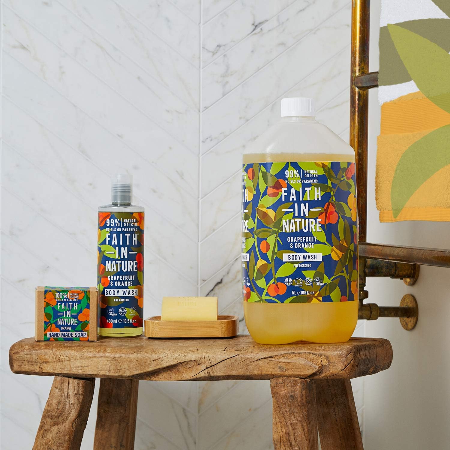 Faith In Nature - Grapefruit & Orange Conditioner (400 ml) 3