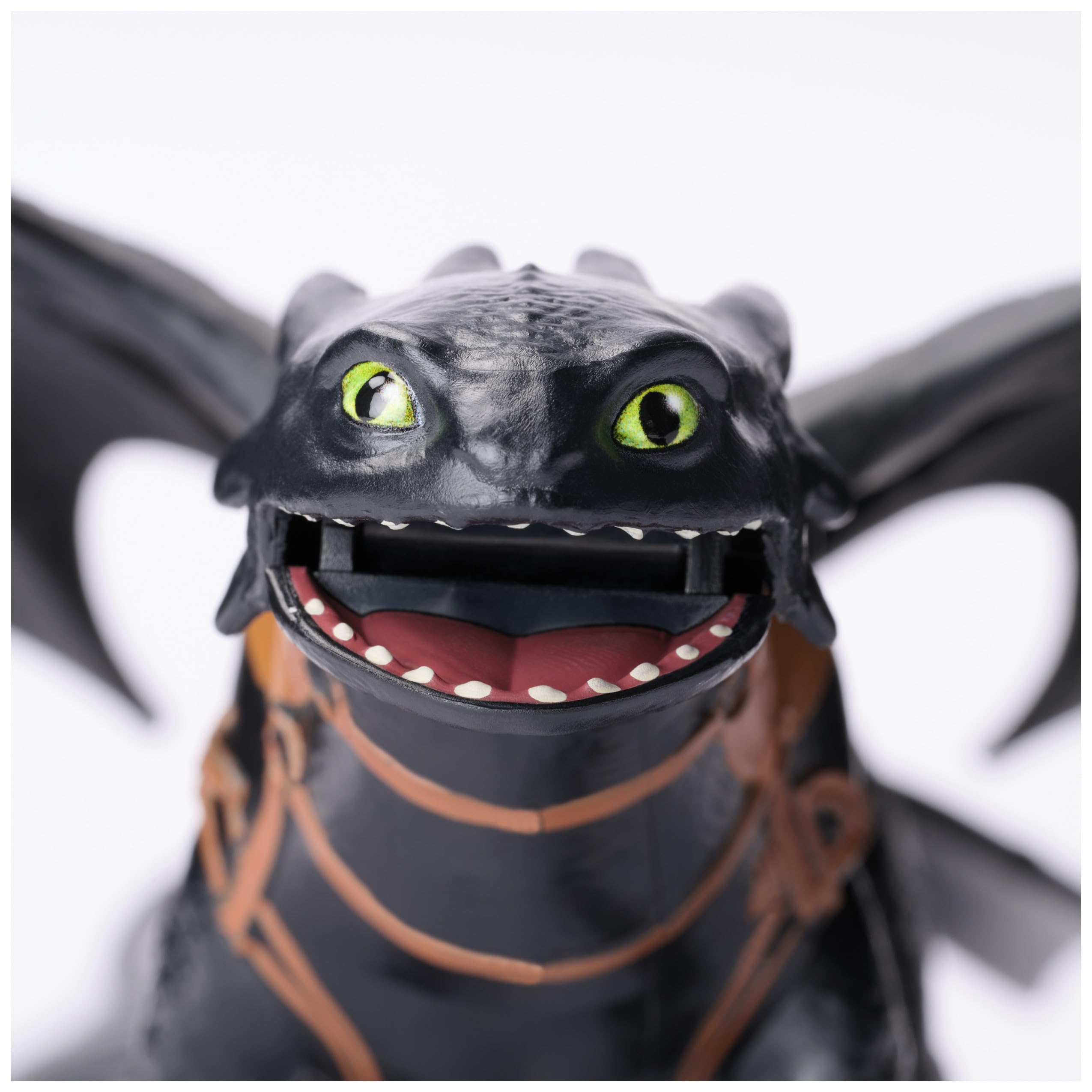 Dreamworks Dragons How to Train Your Dragon Toothless & Hiccup Roaring Minis - 7.5 cm Viking Figure with 33 cm Dragon Toy 3