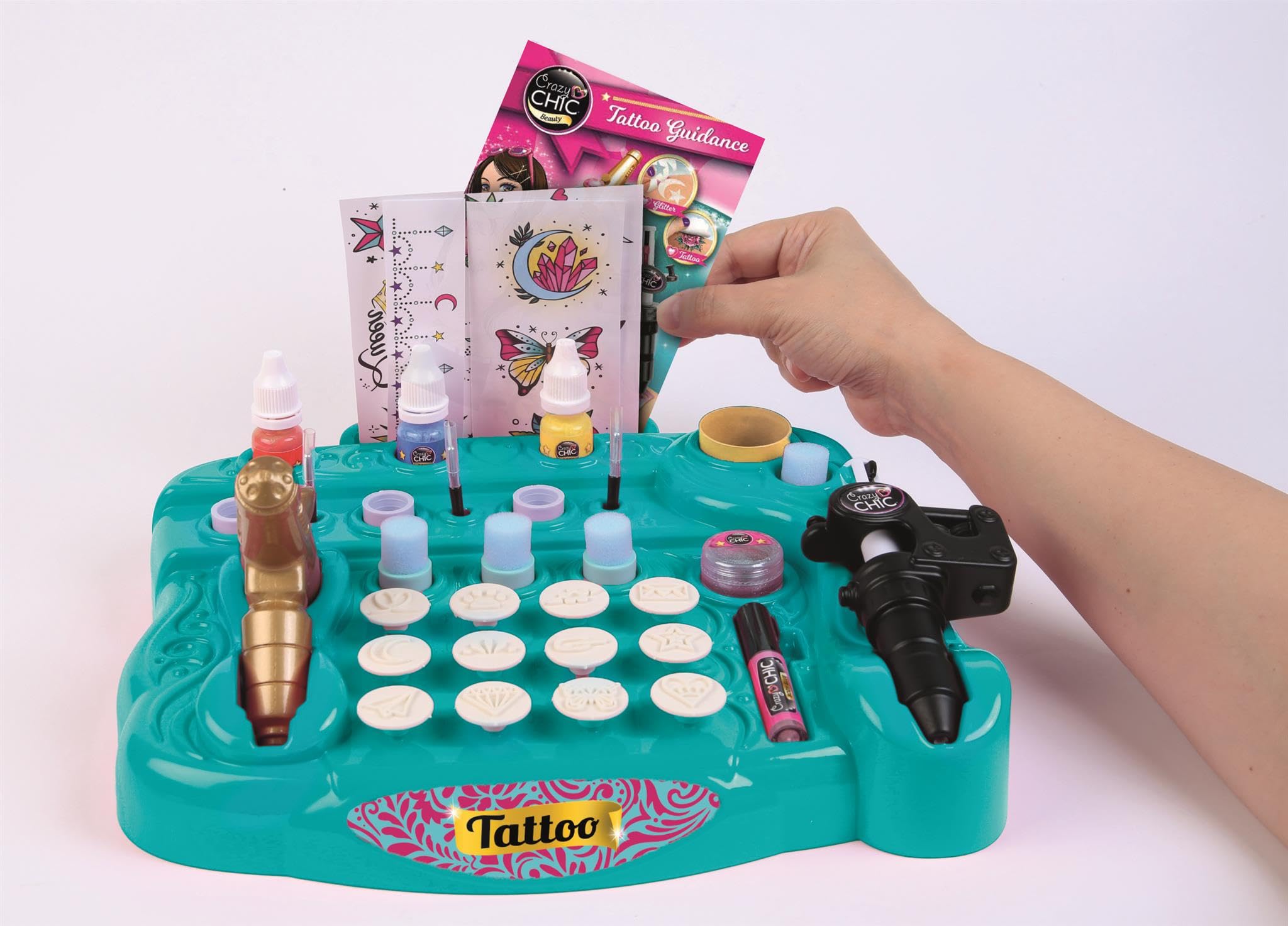 Clementoni Crazy Chic Studio Temporary Tattoo Kit for Kids with Stencils and Body Art Tools 5