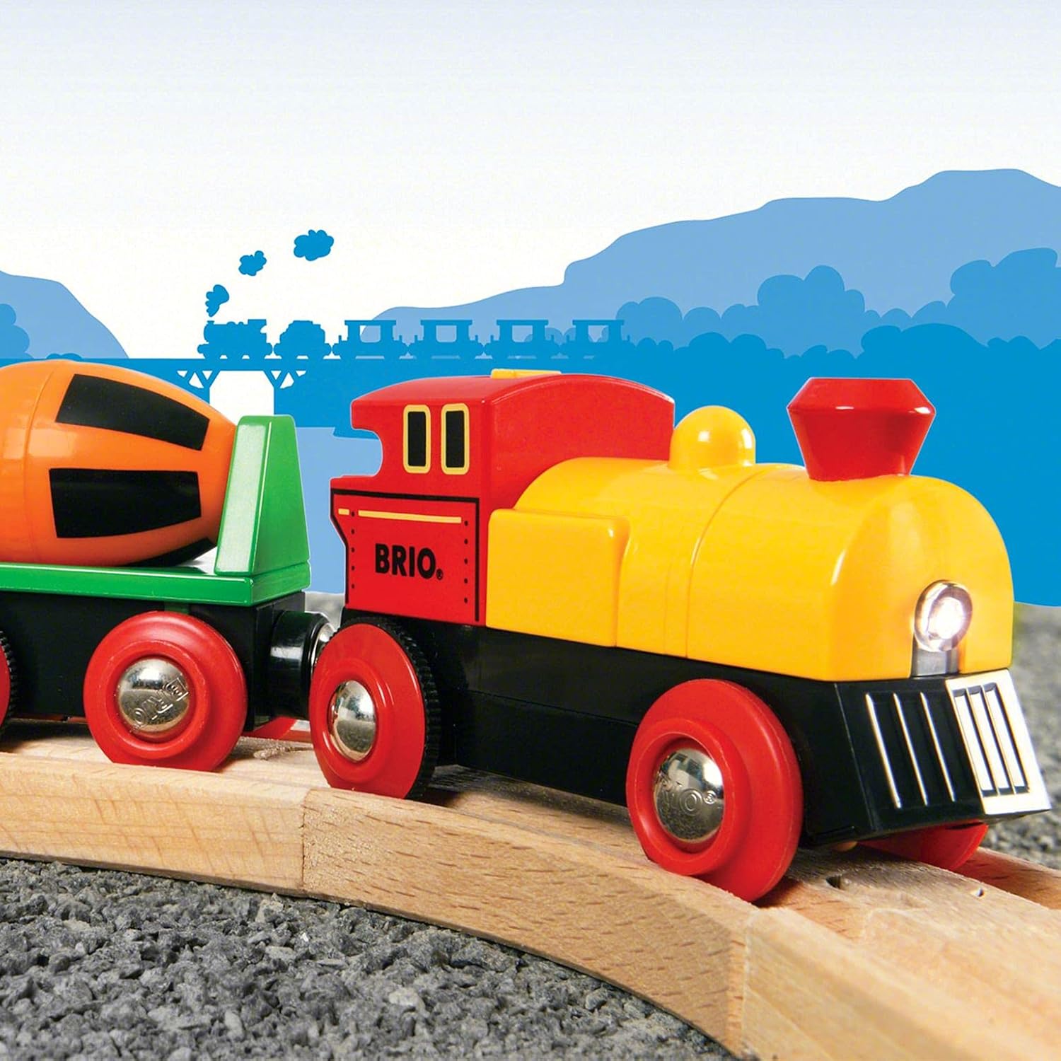 BRIO World Battery Operated Action Train Set - Compatible with BRIO Railway, FSC Certified Wood, Model 33319 5