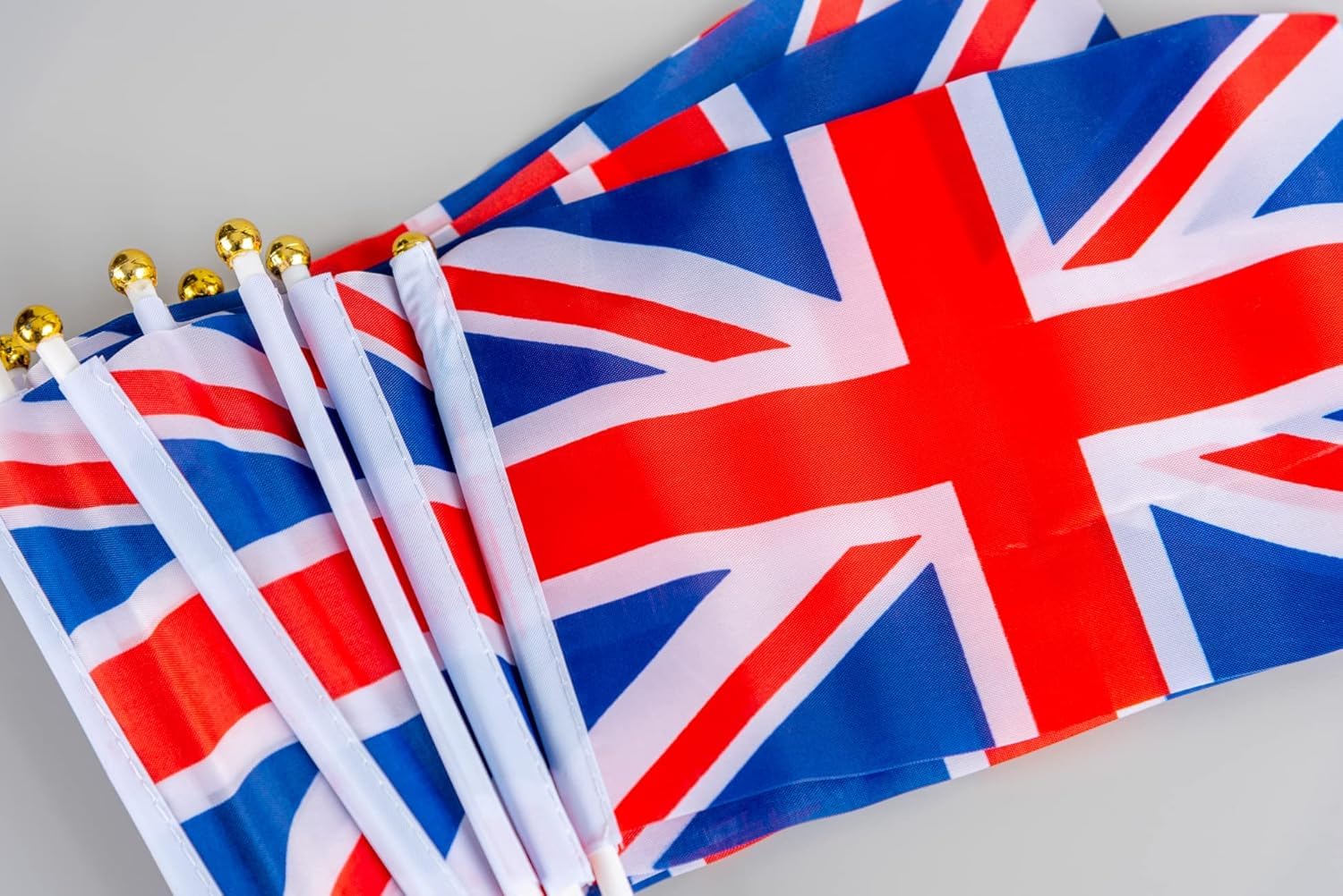 SHATCHI 6pcs Union Jack Hand Flags - 100% Polyester Waving Flags for Royal Events & Parties | 21cm x 14cm 5