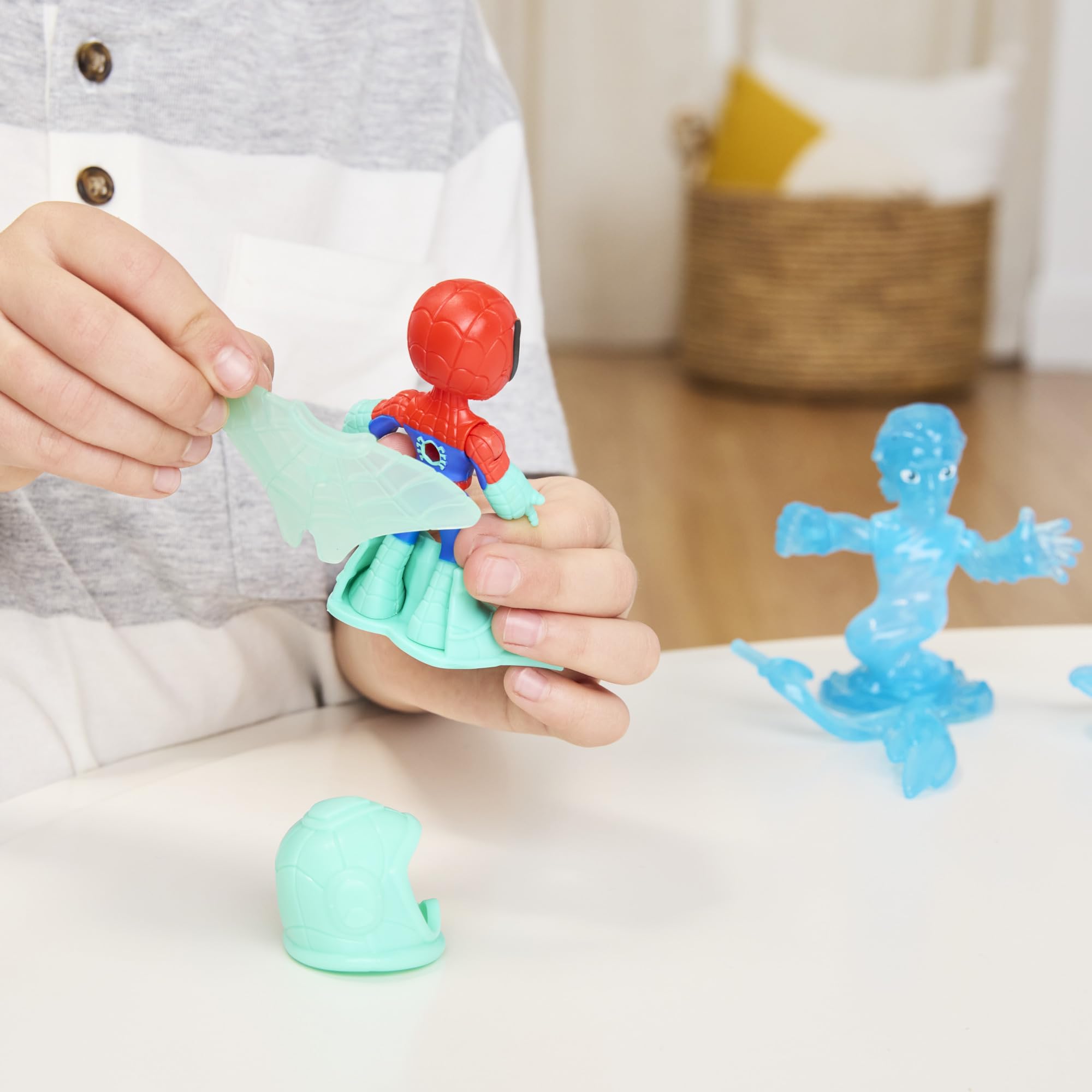 Spidey and His Amazing Friends Water-Webs Spidey & Hydro-Man Action Figures - 3-Inch Poseable Marvel Toys for Ages 3+ 4