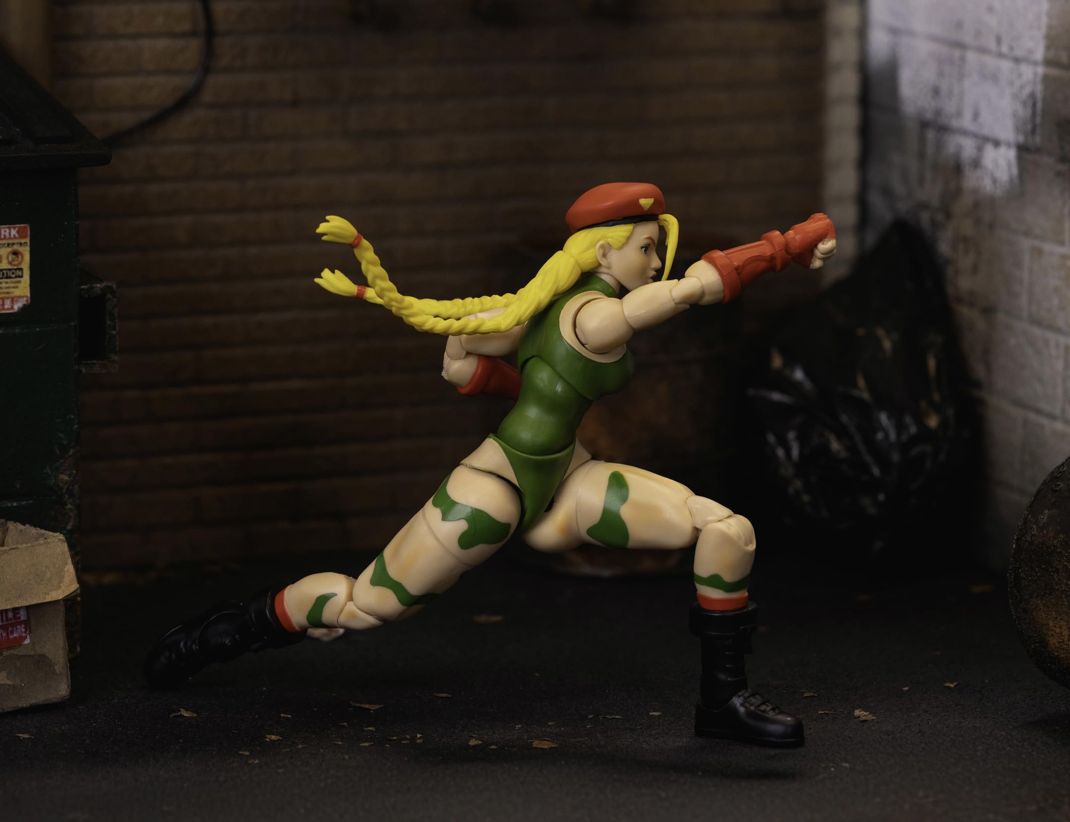 Street Fighter 6 - Cammy White 6" Deluxe Collector Figure by Jada Toys 5