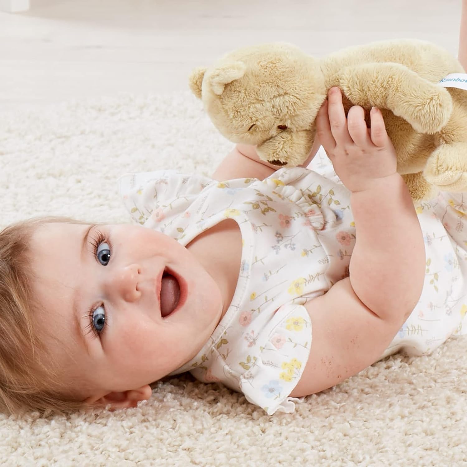 Disney DN1460 Winnie the Pooh Soft Plush Toy - 20cm Beige Baby & Toddler Cuddly Bear 6