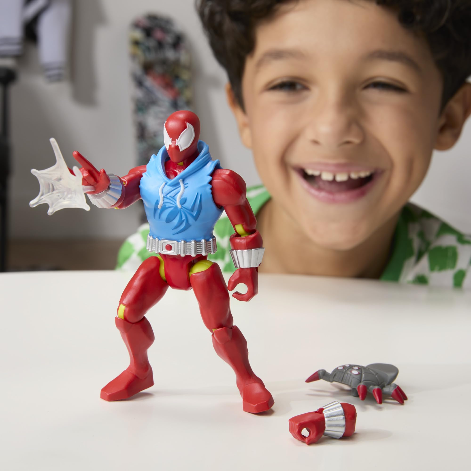SPIDER-MAN MixMashers Scarlet Spider Action Figure - 5 Inch Scale, Interchangeable Parts | Ages 4+ 3
