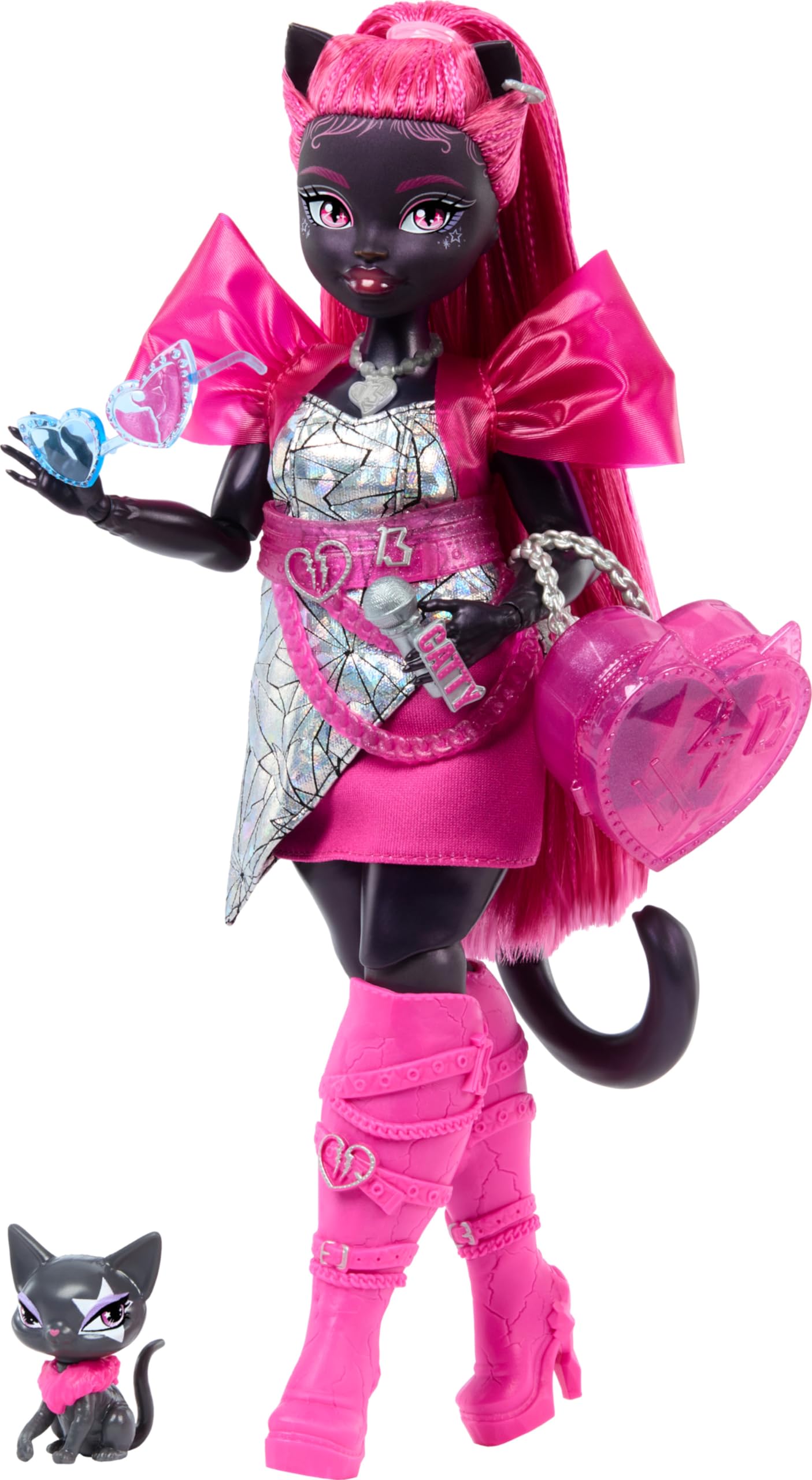 Monster High Catty Noir Doll with Pet Cat Amulette and Accessories HXH76