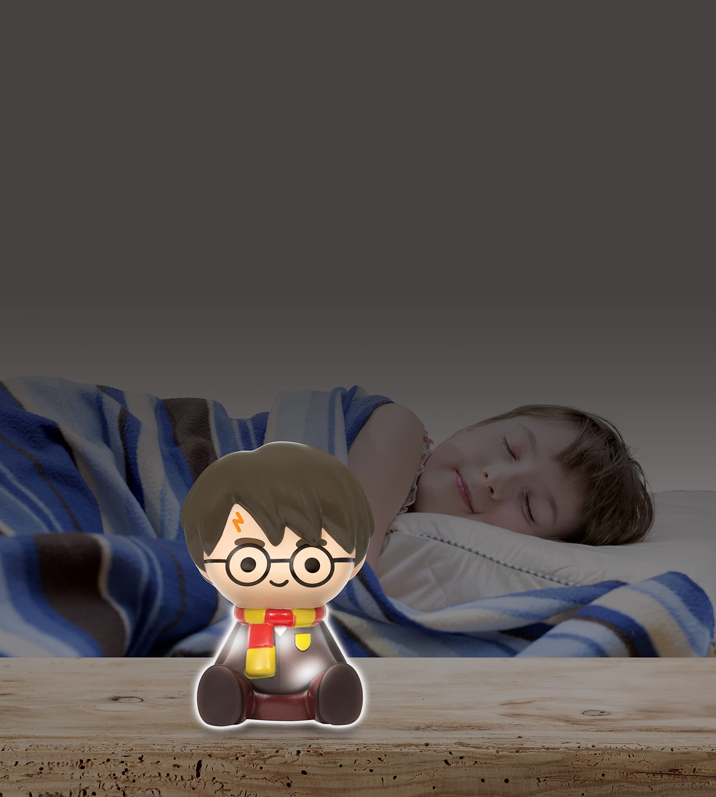 LEXIBOOK Harry Potter Color Nightlight - NLJ01HP - Multi-Color LED Light with Color Change Feature 18