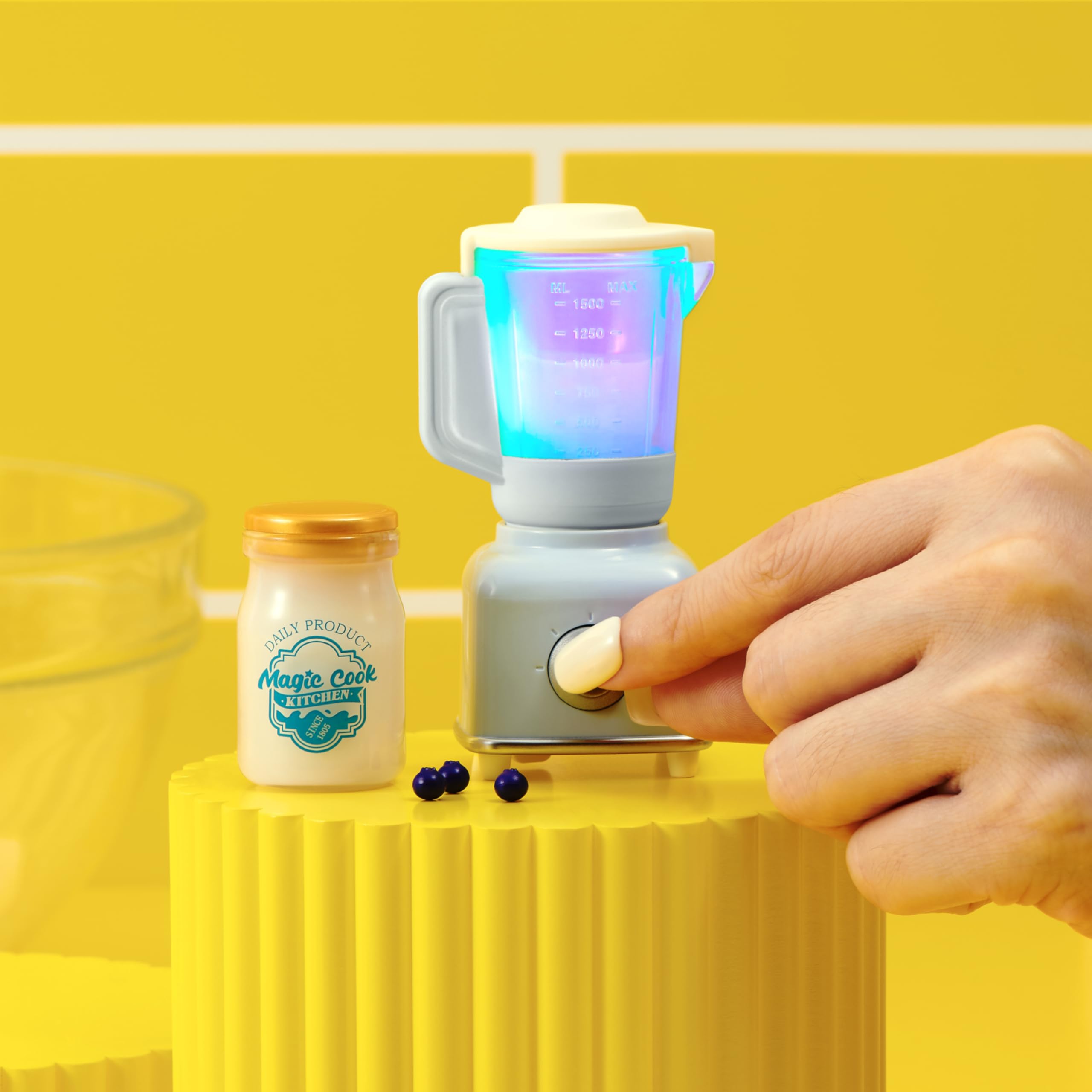 Mini Brands Really Works Magic Cook Kitchen Capsule Series 1 - Working UV Light | Red | Ages 3+ 6