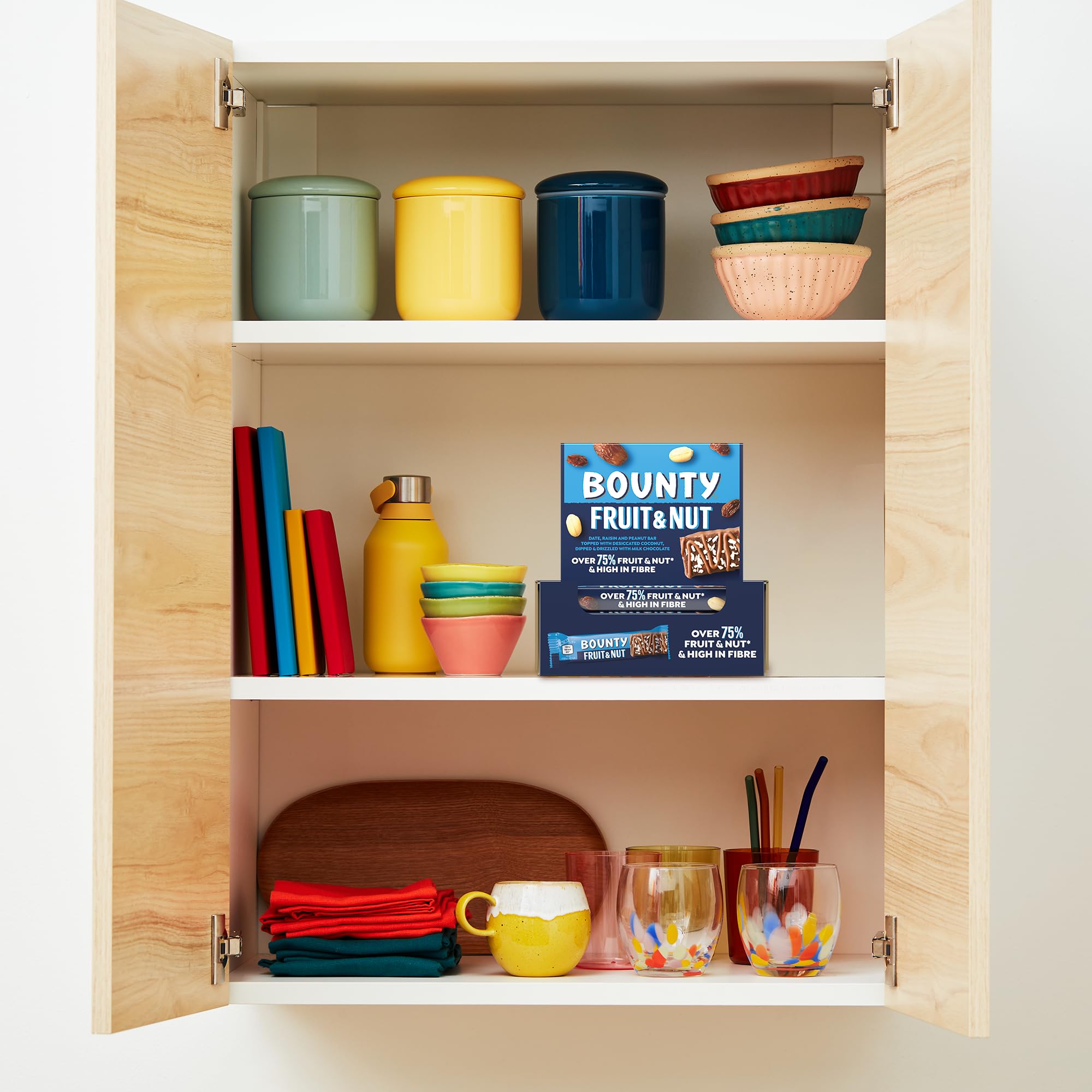 Bounty Triple Treat Fruit & Nut Chocolate Bars, Milk Chocolate Snacks with Dates, Raisins & Peanuts, 18-Pack 10