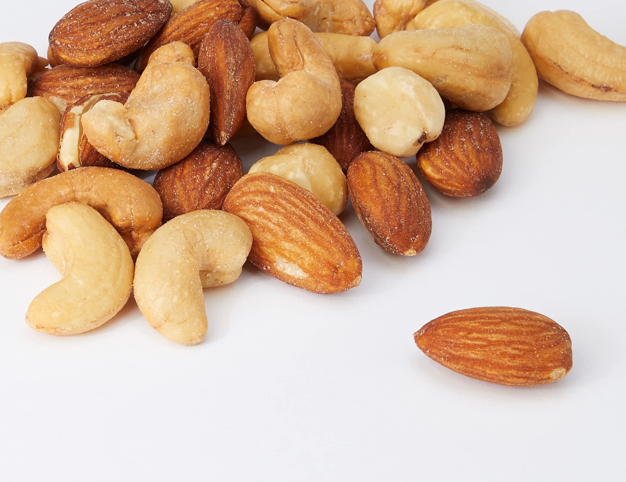 Cambrook Baked & Salted Mixed Nuts, 45g Bag 3