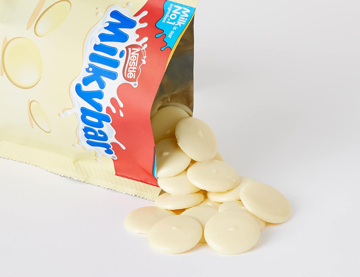 Milkybar White Chocolate Giant Buttons Sharing Pouch 94g (Pack of 11) 4