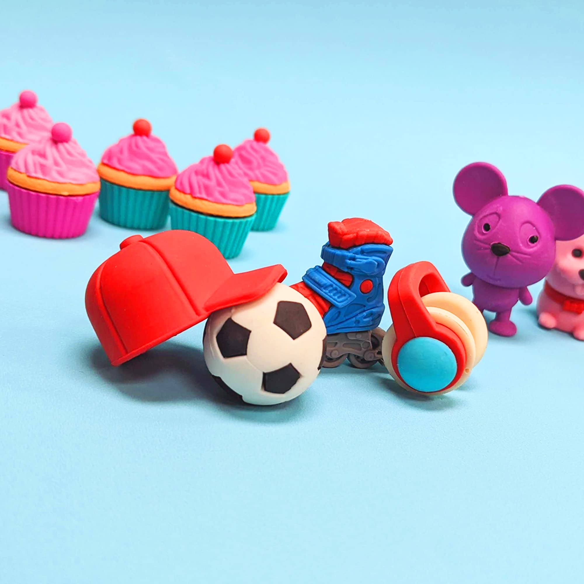 Tinc Cool Dude Erasers Collection Pack - Skate, Football, Headphones & Cap Pencil Erasers 4