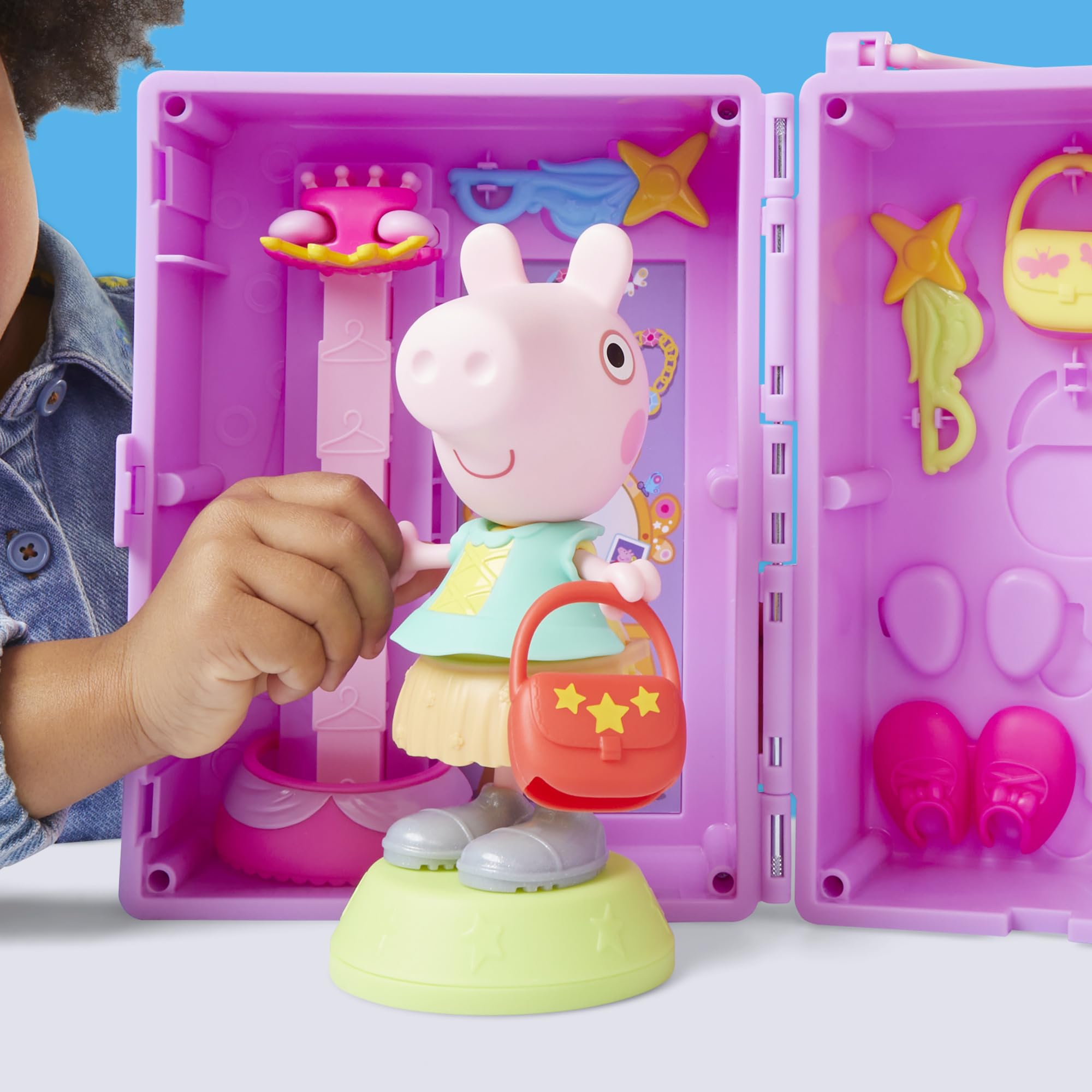 Peppa Pig Peppa's Dress-Up Wardrobe Playset 7