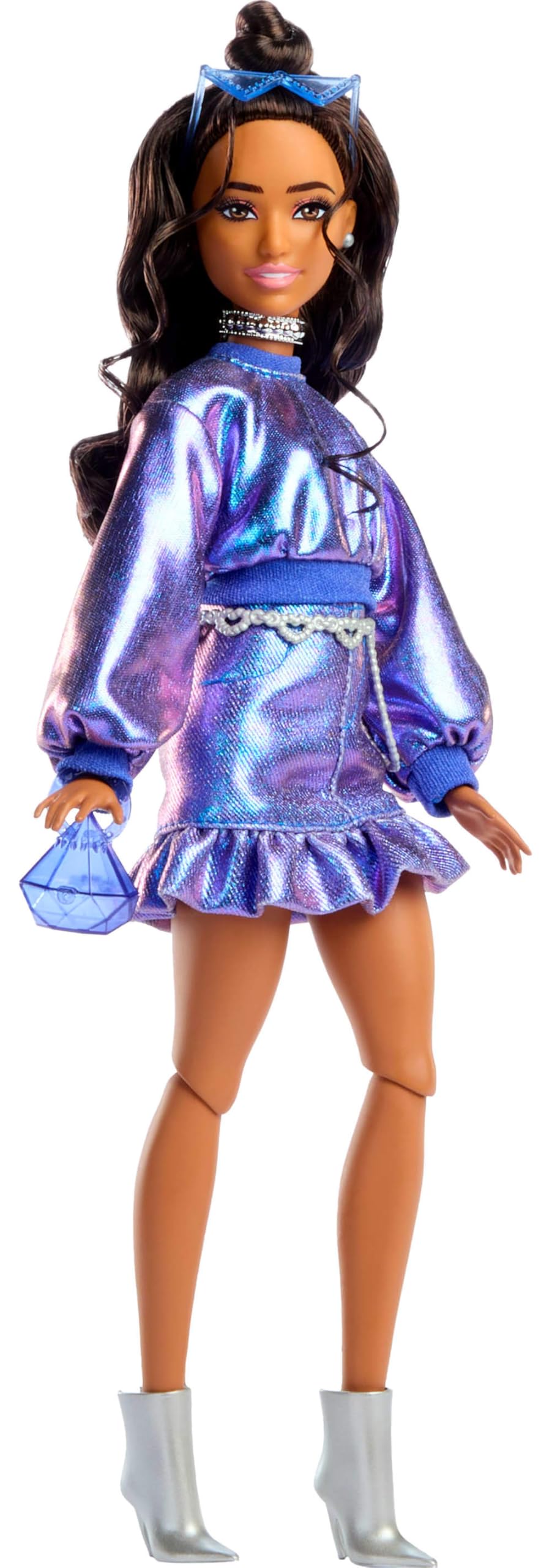 Barbie Deluxe Style Doll #7 Metallic Blue Top & Skirt with Wavy Brown Hair 3