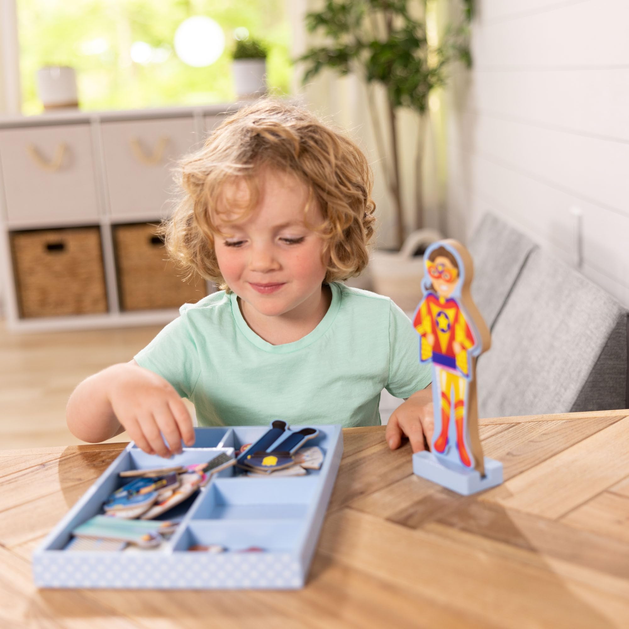 Melissa & Doug Magnetic Dress-Up Doll Set Julia - 24 Magnetic Pieces | Ages 3+ 7