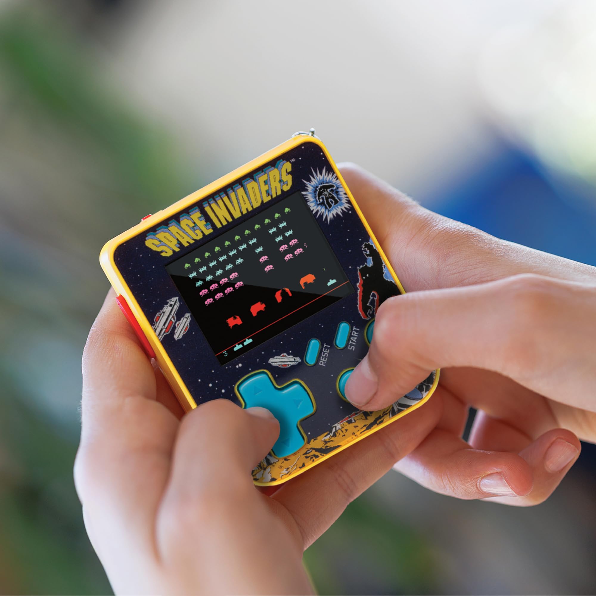 Space Invaders - Super Micro Keychain Gamer