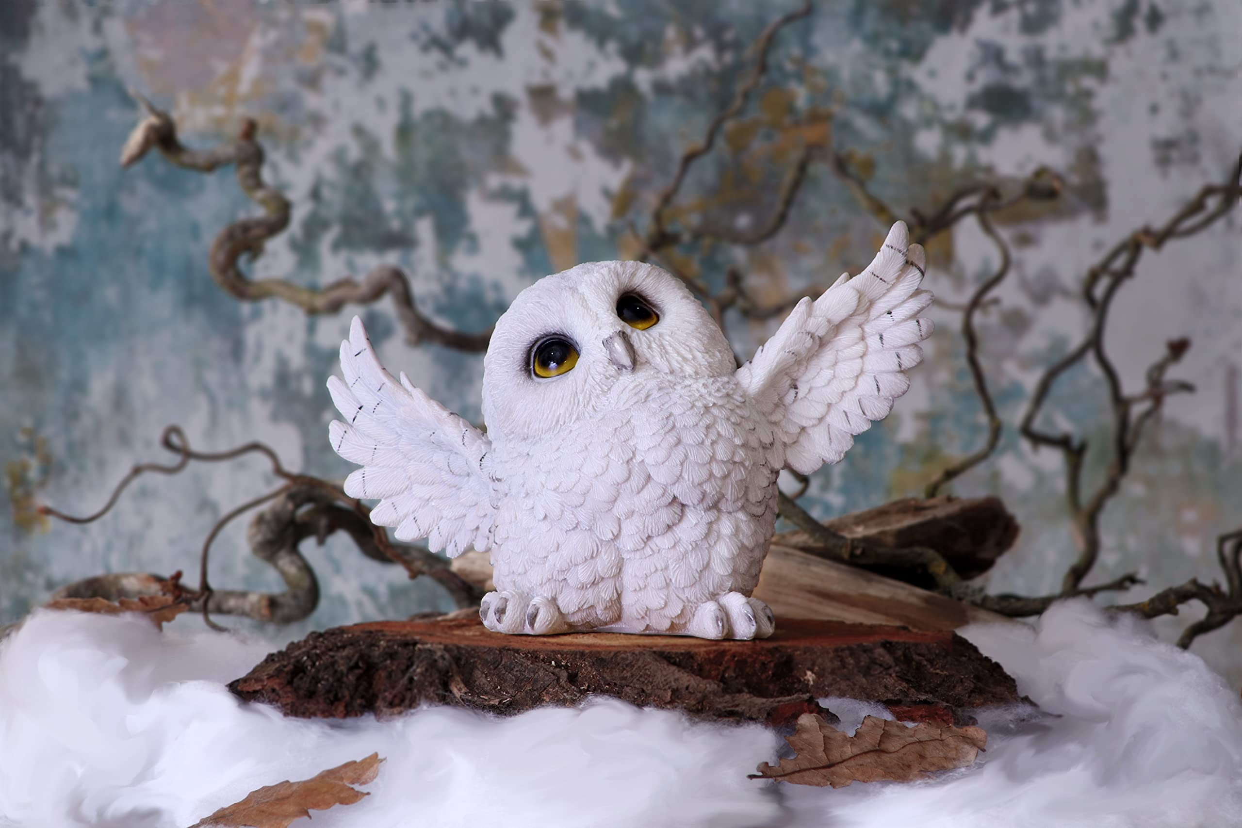 Nemesis Now Snowy Delight - Owl Figurine in White Resin 8