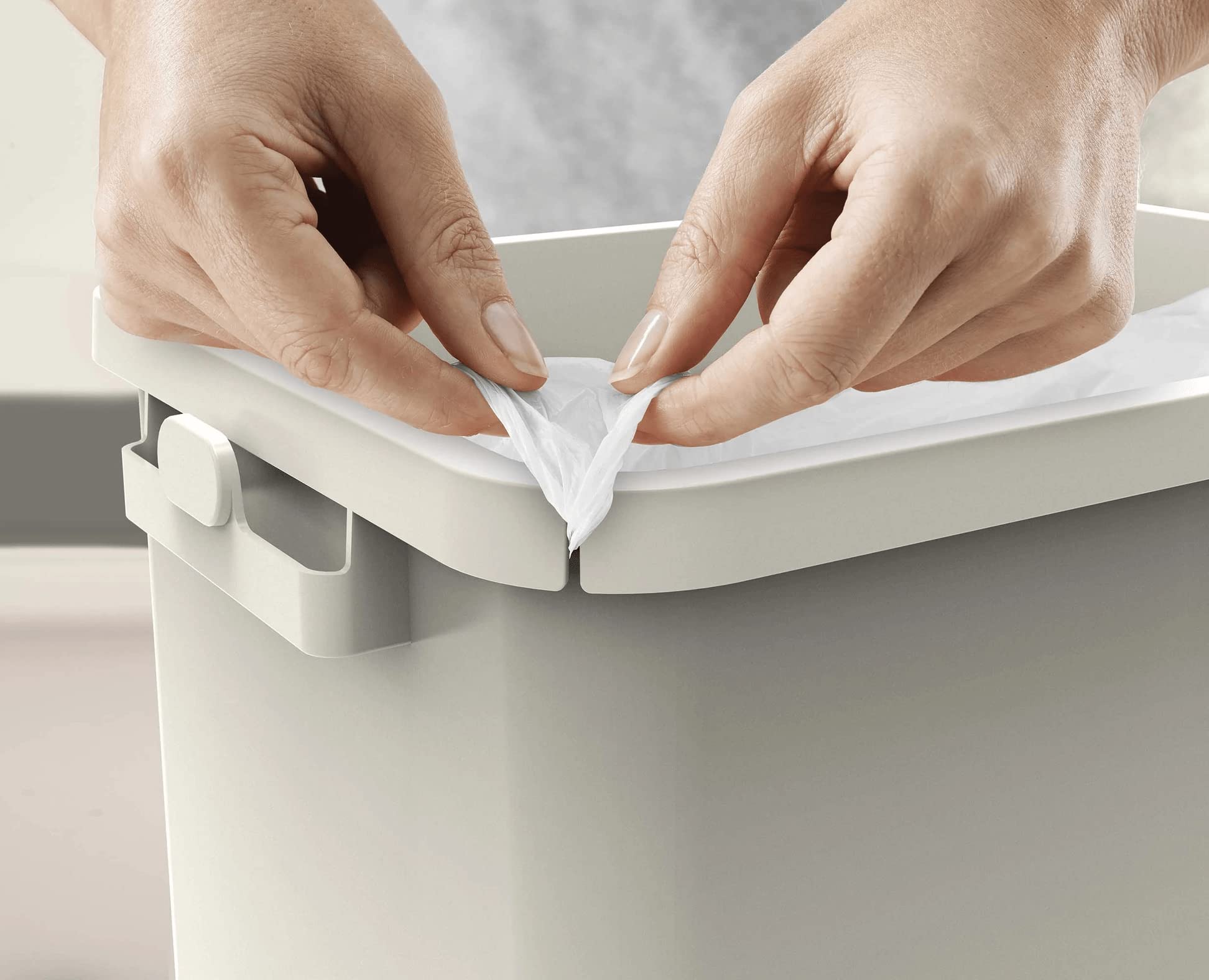 Joseph Joseph IW6 30-Litre Drawstring Bin Liners (20 Pack) - Transparent